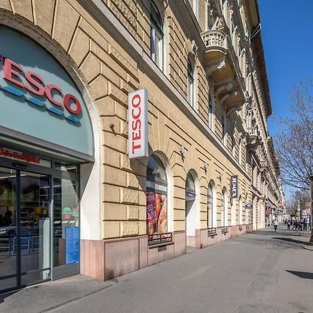 Central - New - Comfy Ac Studio Budapest Esterno foto