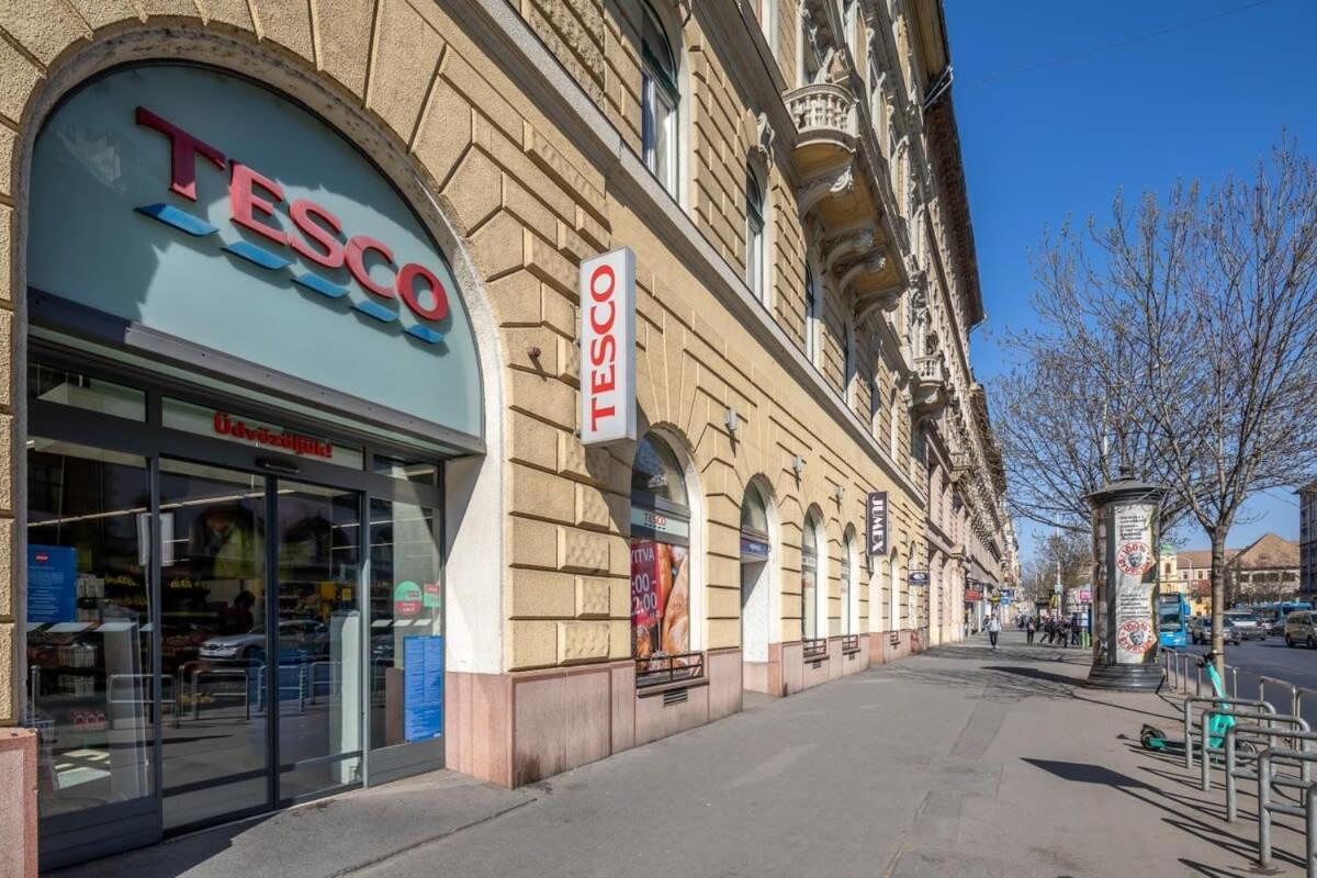Central - New - Comfy Ac Studio Budapest Esterno foto